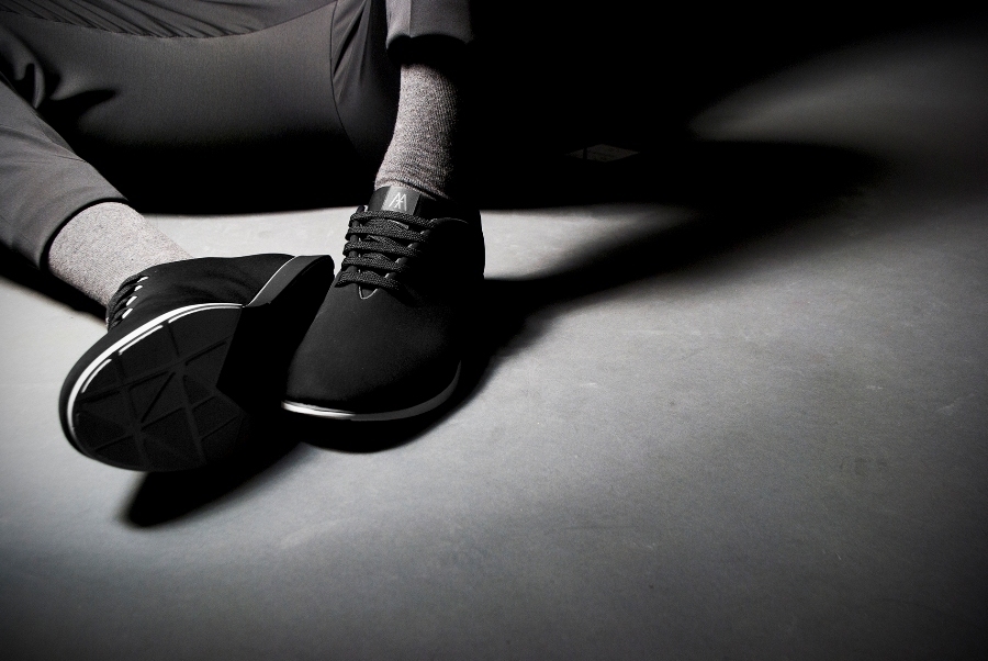 imagen 3 de Muro, el híbrido entre zapatilla y zapato urbano.