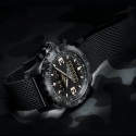 Breitling apuesta todo al negro.