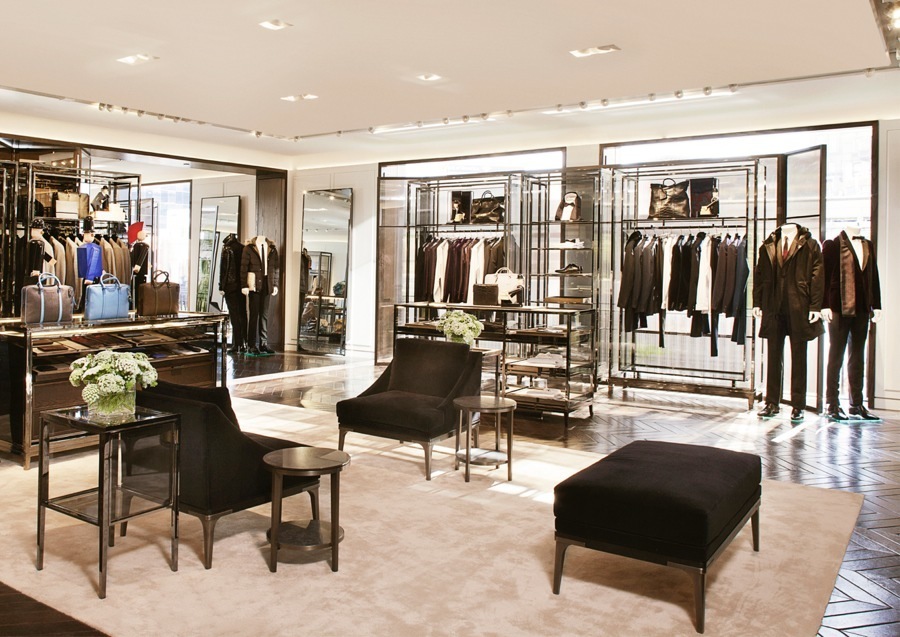 imagen 7 de Burberry abre las puertas de su flagship store en Beverly Hills.