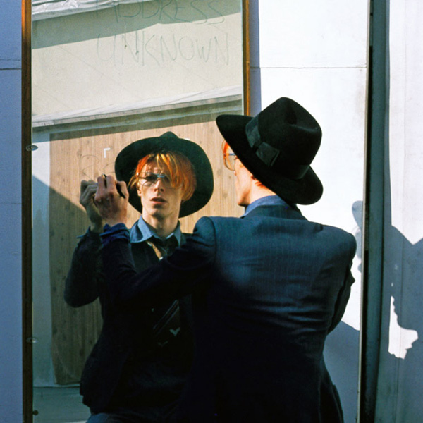 imagen 3 de Sue (Or In A Season Of Crime). David Bowie.