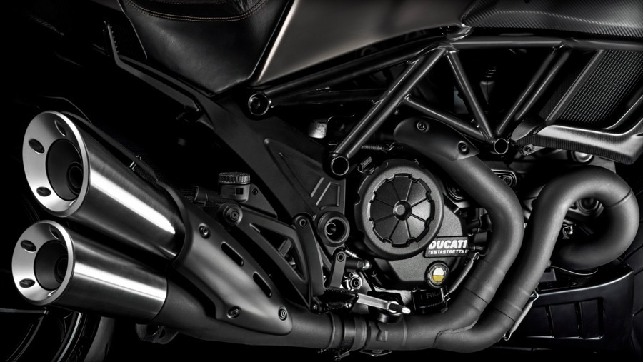 imagen 7 de Ducati Diavel, la moto de titanio.