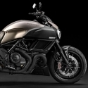 Ducati Diavel, la moto de titanio.