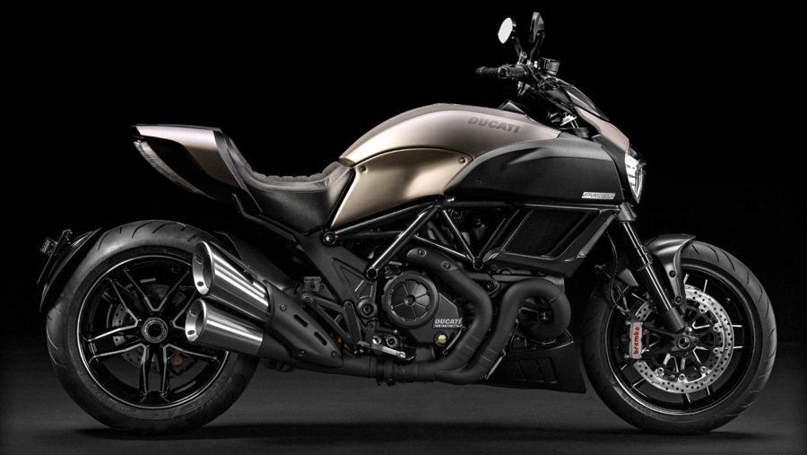 imagen 3 de Ducati Diavel, la moto de titanio.