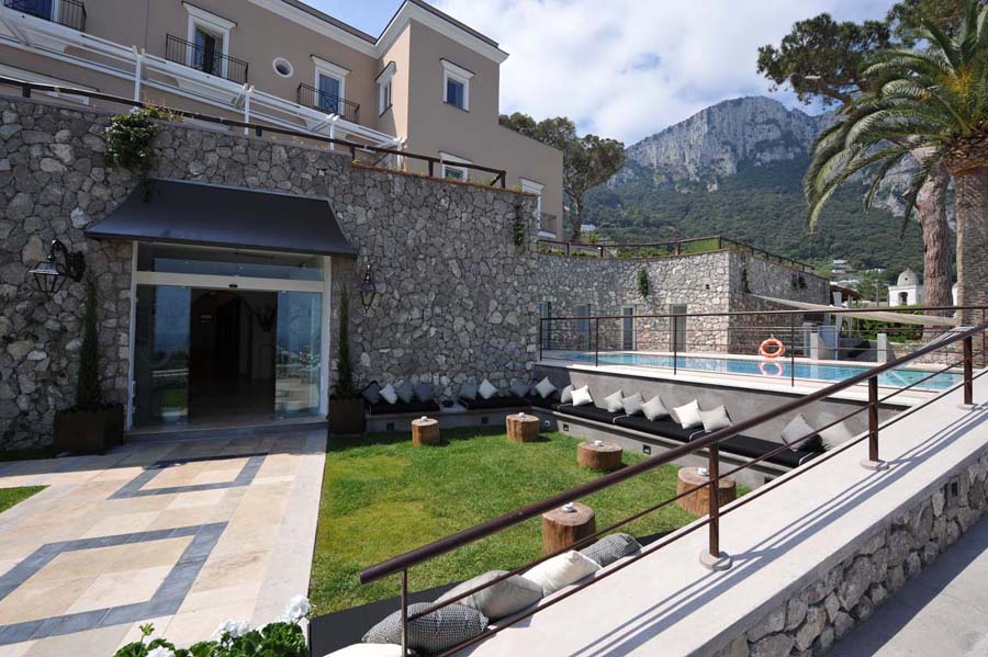 imagen 4 de Villa Marina Capri, descanso frente al Mediterráneo.