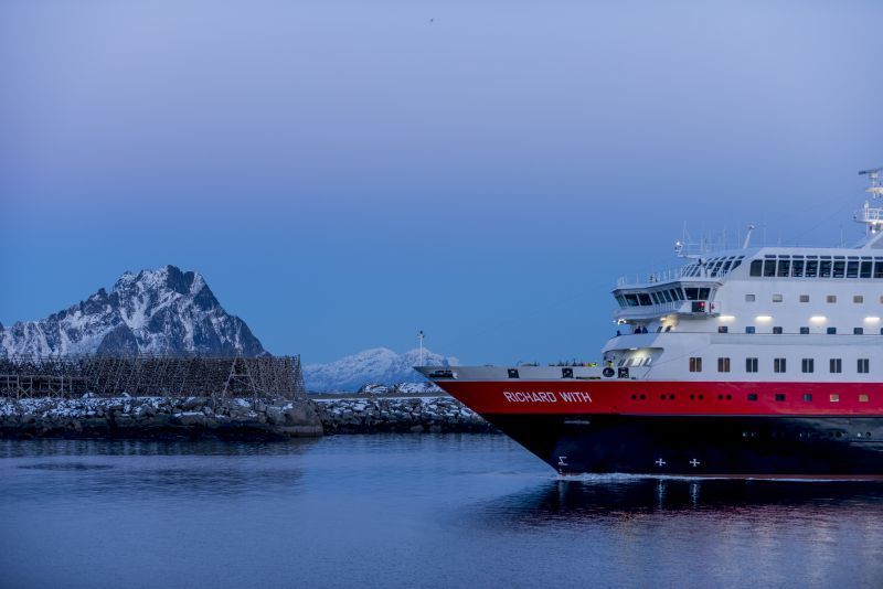 imagen 2 de Hurtigruten, crucero relax por las costas de Noruega.