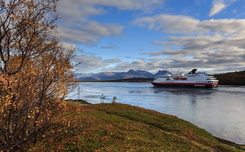 imagen 12 de Hurtigruten, crucero relax por las costas de Noruega.