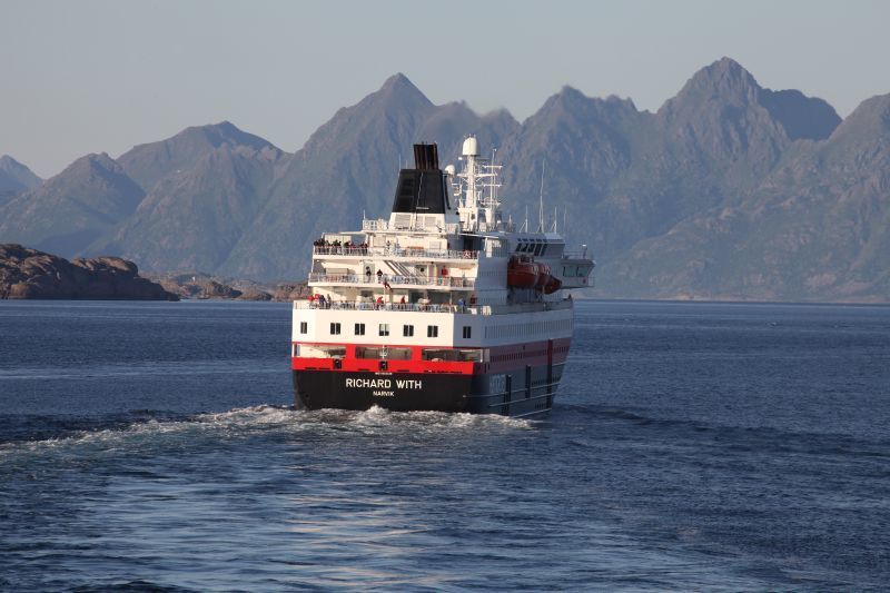 imagen 13 de Hurtigruten, crucero relax por las costas de Noruega.