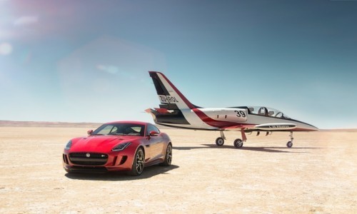 Un Jaguar como un avión.