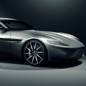 Aston Martin presenta el nuevo coche de James Bond.