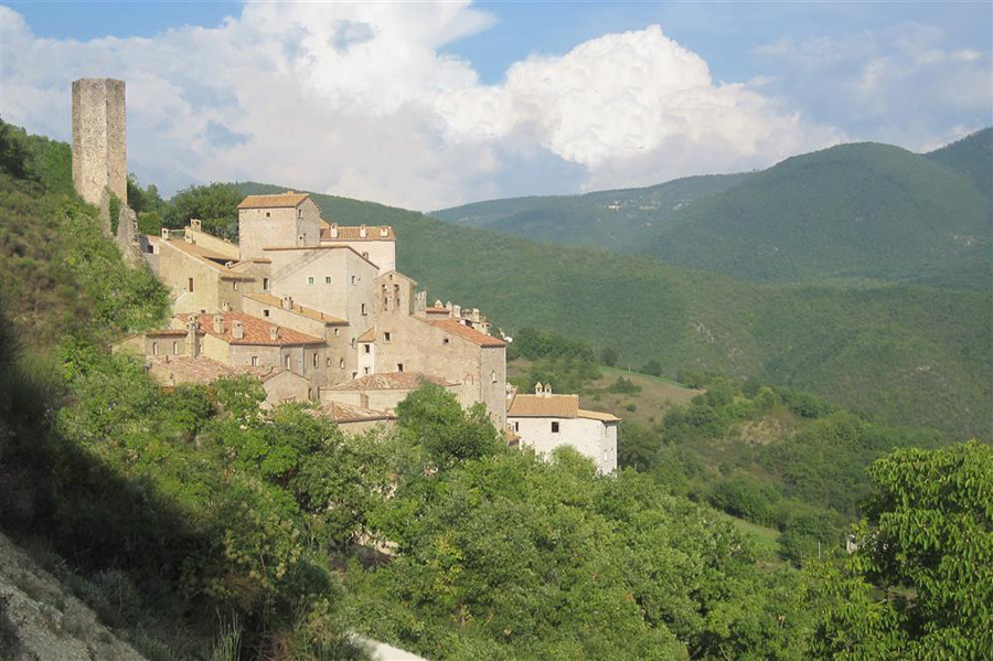 imagen 5 de Borgo Martano, una villa del siglo XIII en venta.