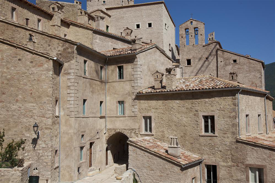 imagen 6 de Borgo Martano, una villa del siglo XIII en venta.