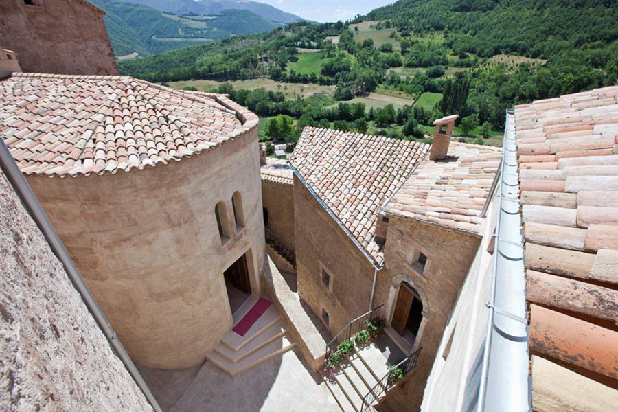 imagen 1 de Borgo Martano, una villa del siglo XIII en venta.