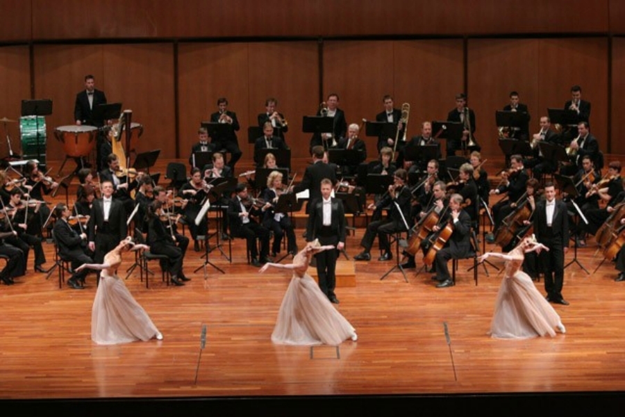 imagen 4 de La Strauss Festival Orchestra celebra el 2015.
