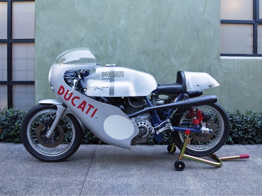 imagen 1 de Ducati 750 SS de 1973, rodando a la subasta.