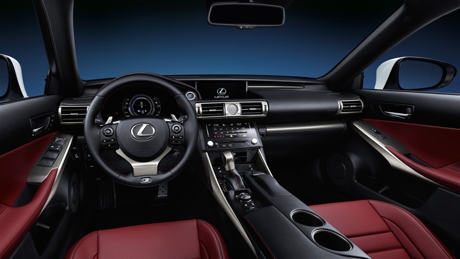 imagen 8 de Nueva versión para el IS 300h de Lexus.