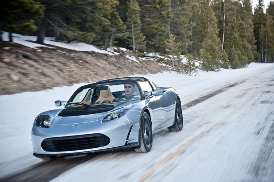 imagen 10 de Tesla Roadster, un deportivo que se actualizará en 2015.