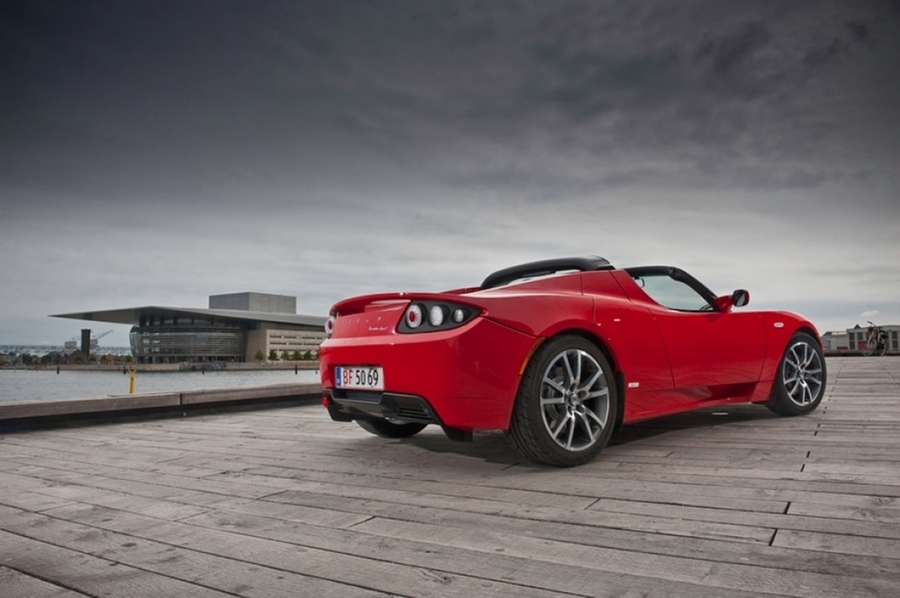 imagen 6 de Tesla Roadster, un deportivo que se actualizará en 2015.