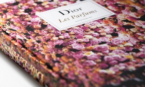 Todos los aromas de Dior, en una obra única.
