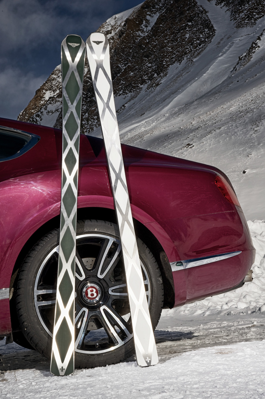 imagen 4 de Los esquíes más exclusivos del mundo, de Bentley y Zai.