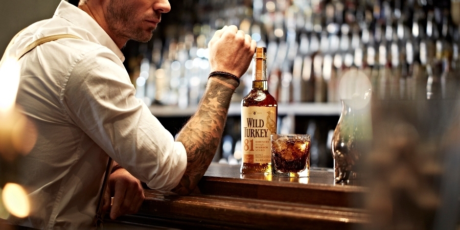 imagen 3 de Wild Turkey, un bourbon para los que saben de bourbon.