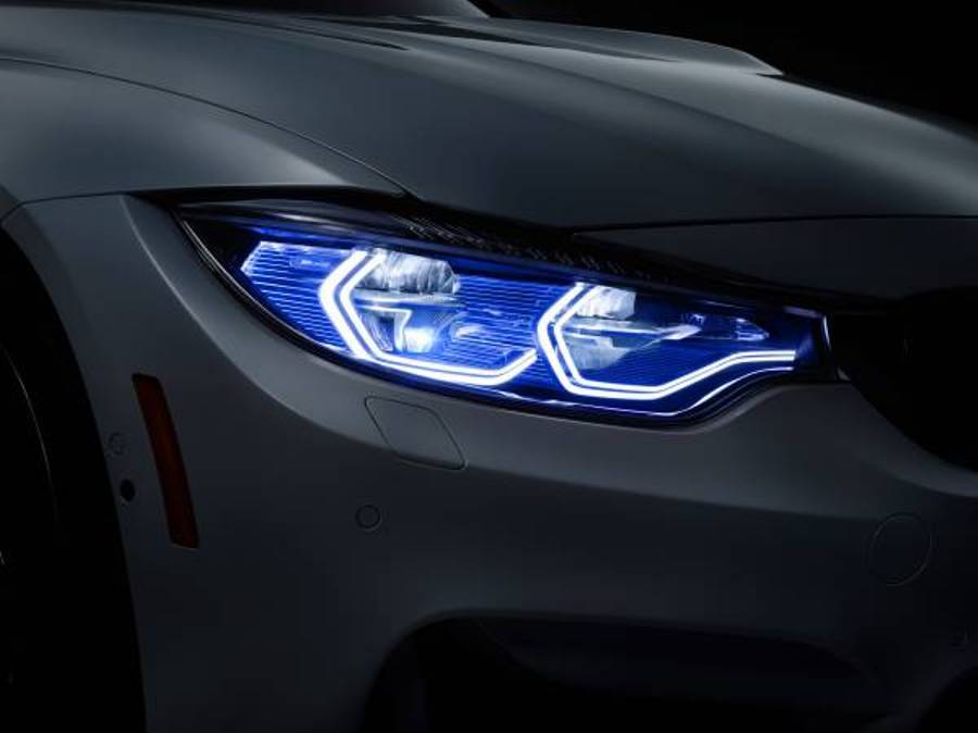 imagen 1 de BMW M4 Concept Iconic Lights, el láser sobre cuatro ruedas.