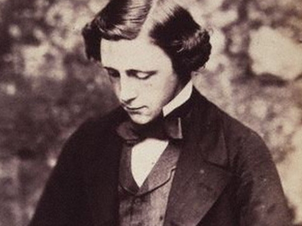 Lewis Carroll, escritor de cuentos.