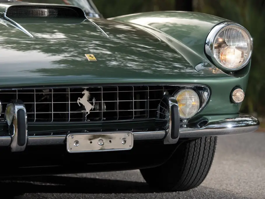 imagen 9 de Ferrari 400 Superamerica, una joya de la subasta Amelia island.