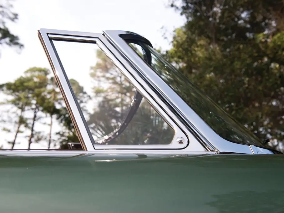 imagen 15 de Ferrari 400 Superamerica, una joya de la subasta Amelia island.