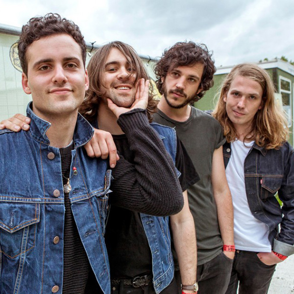 imagen 7 de Handsome. The Vaccines.