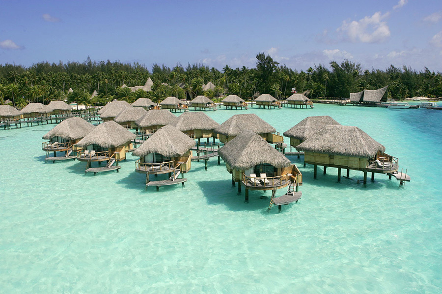 imagen 3 de Las cabañas del paraíso están en Bora Bora.