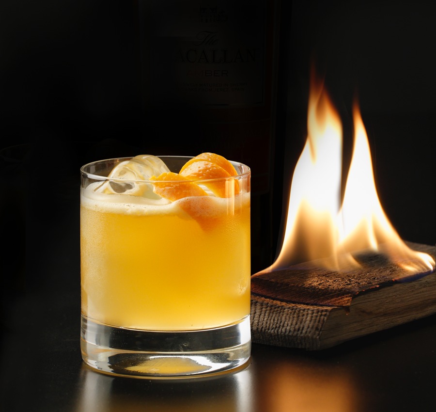 imagen 1 de Pure Wood Sour. El cocktail ahumado de The Macallan.