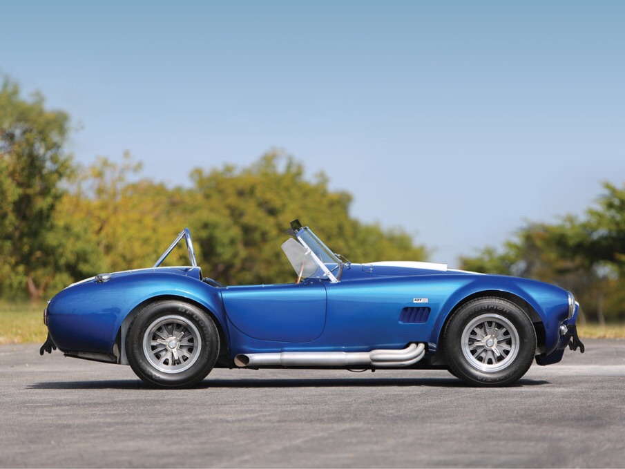 imagen 3 de Shelby 427 Cobra, un lujo histórico de la Semi-Competición.