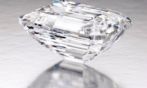 Sotheby’s saca a subasta el diamante perfecto.