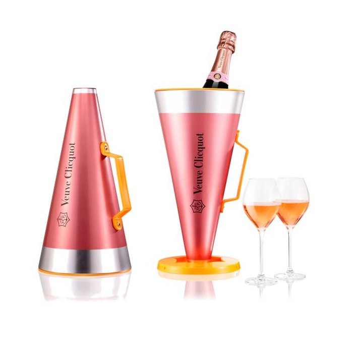 imagen 1 de Veuve Clicquot Rosé, champán rosado y un megáfono en San Valentín.