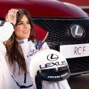 Adriana Ugarte, a la carrera con Lexus.