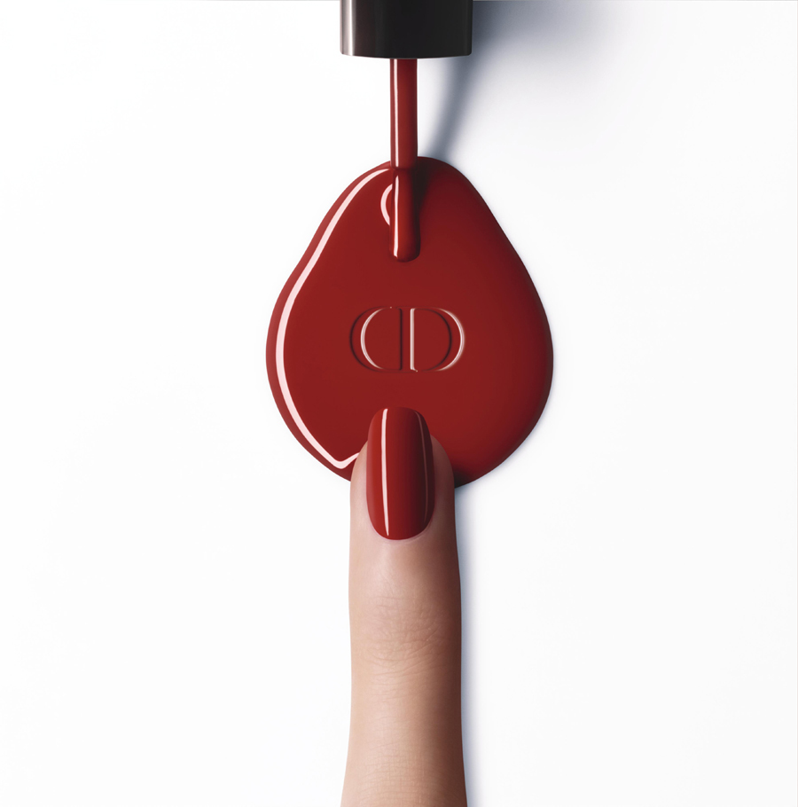 imagen 5 de Dior redefine el color rojo con Rouge Brillant.