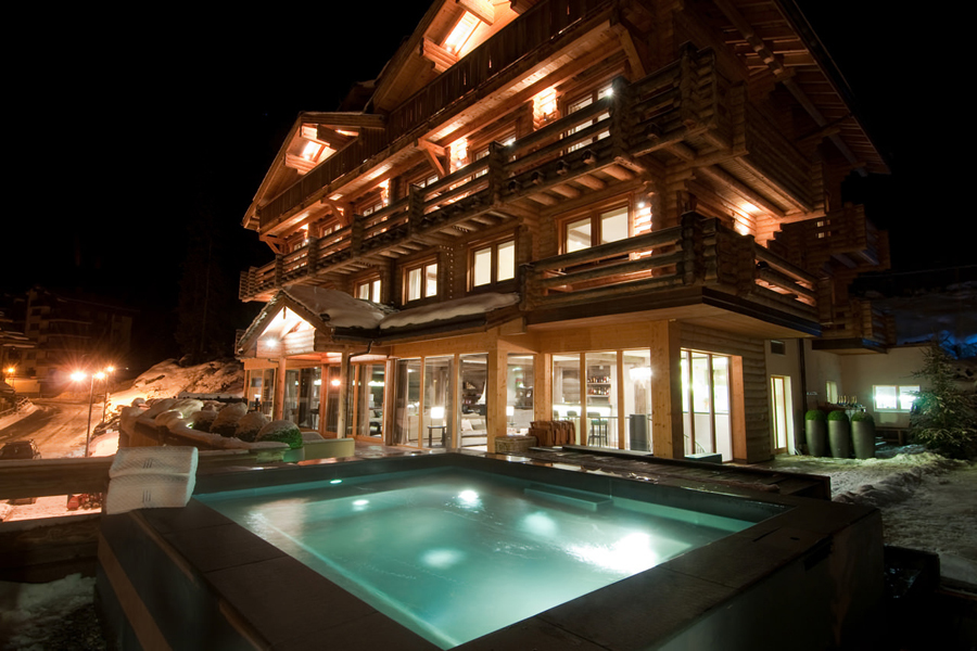 imagen 7 de Richard Branson alquila The Lodge, su mansión de los Alpes Suizos.