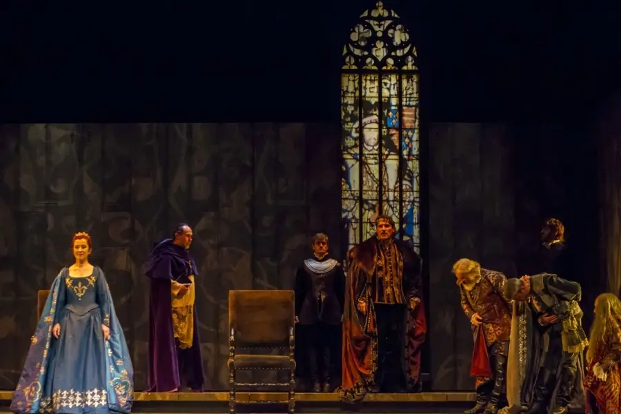 imagen 2 de Sergio Peris-Mencheta es Enrique VIII.