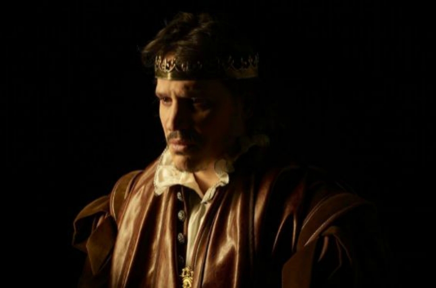 imagen 1 de Sergio Peris-Mencheta es Enrique VIII.