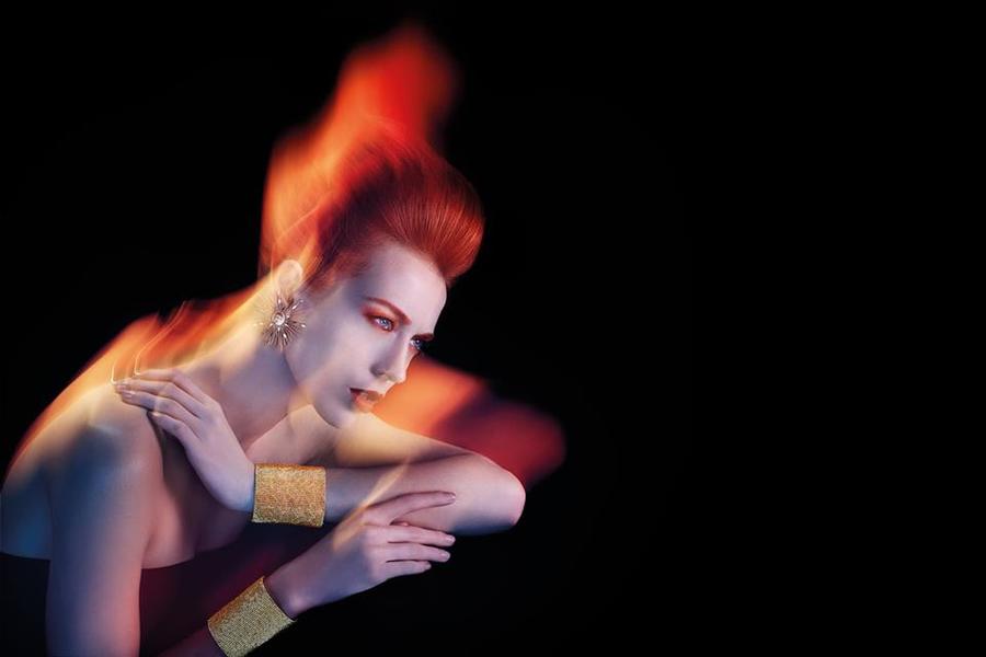 imagen 4 de Silvia Furmanovich pone sus joyas a fuego.