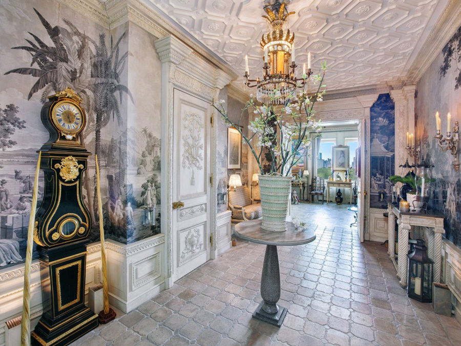 imagen 1 de El Palacio de Versalles, a la venta en la Quinta Avenida.