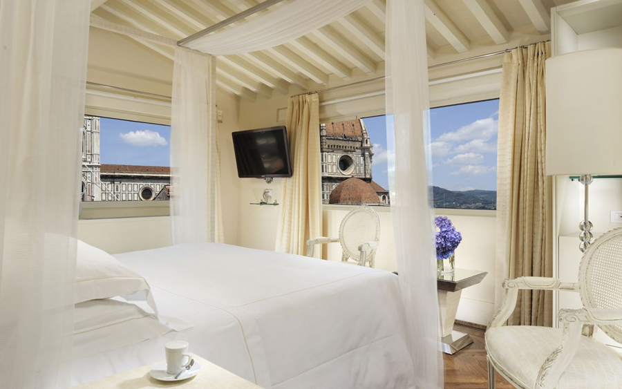 imagen 5 de Hotel Brunelleschi, despertar frente a Santa María del Fiore.