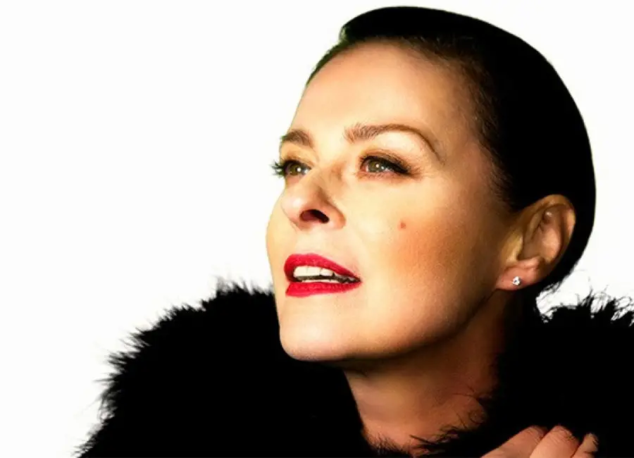 En la música todo es cíclico y llegó un momento en el que no encajaba. Ahora una puerta se ha abierto para mí y he metido la pierna.