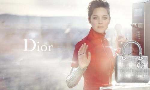 Marion Cotillard es de nuevo Lady Dior.