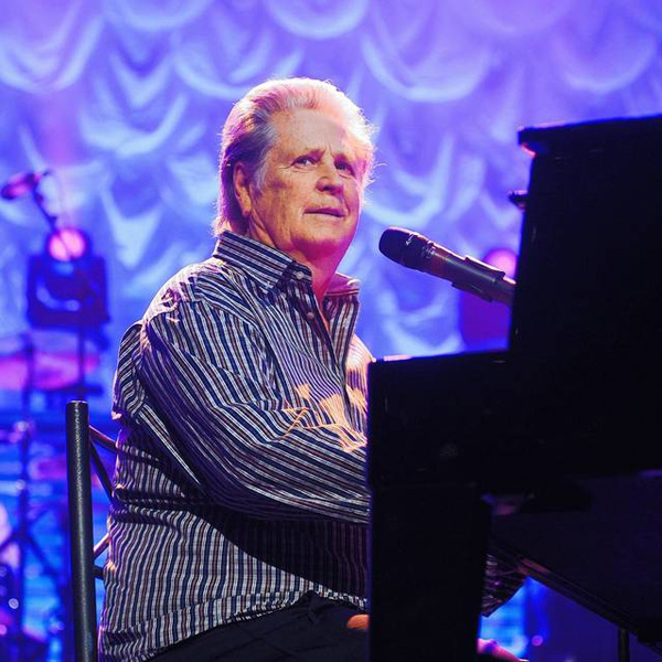 imagen 5 de On The Island. Brian Wilson y She And Him.