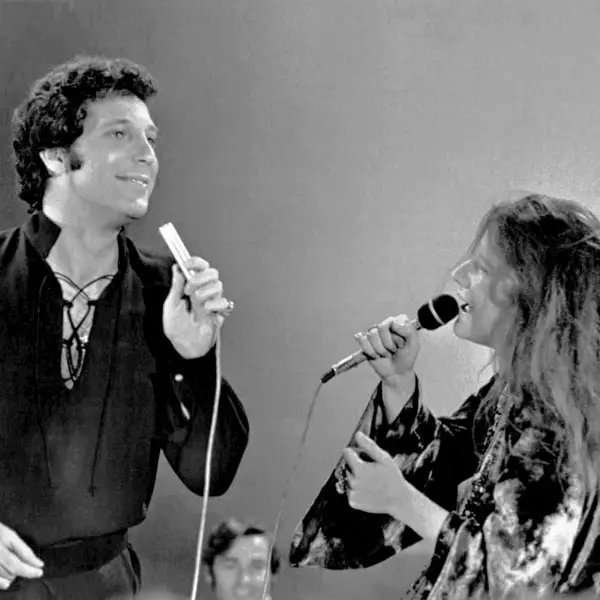 imagen 4 de Raise Your Hand.  Tom Jones Y Janis Joplin.