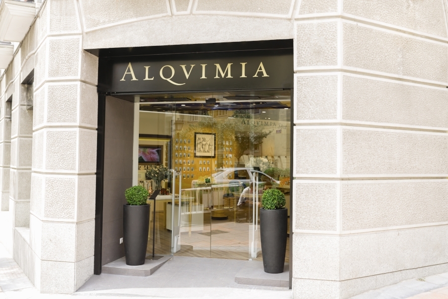 imagen 4 de Alqvimia inaugura su flagship store en Madrid.