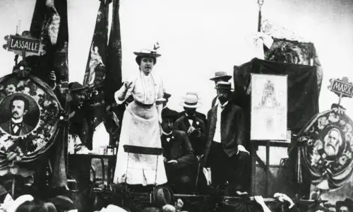 El levantamiento espartaquista.