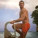 El primer chapuzón de este verano, con David Gandy.