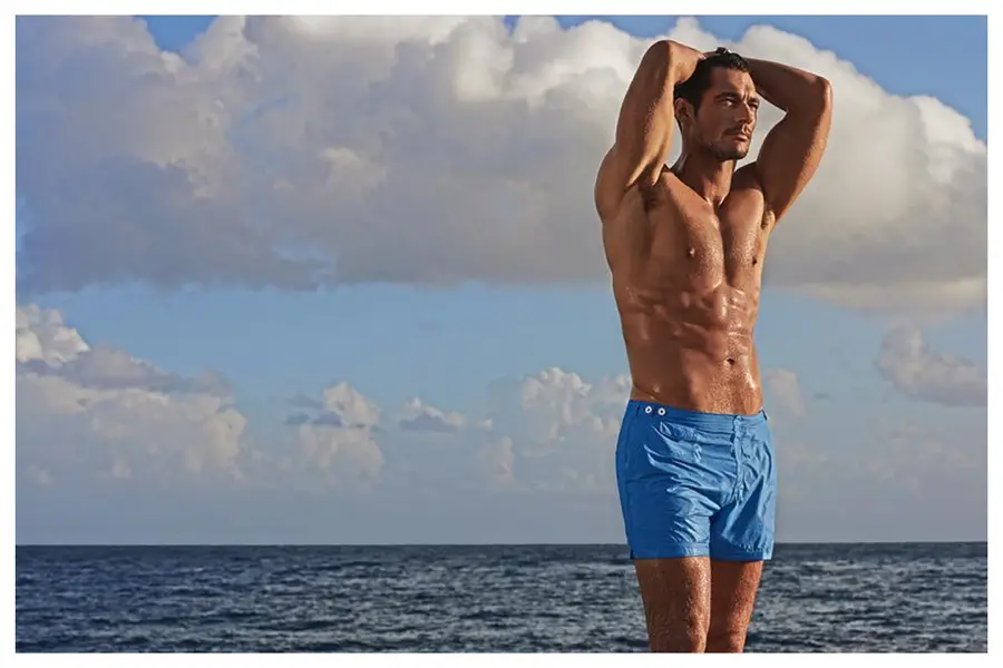 imagen 2 de El primer chapuzón de este verano, con David Gandy.